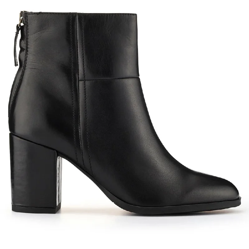 Karlia Leather Ankle Boots - KARLIA / 325 868